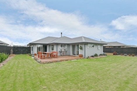 Photo of property in 11 Cassini Place, Leeston, 7632