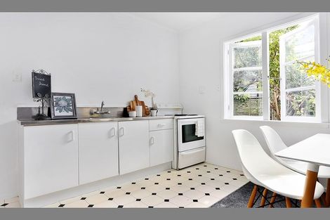 Photo of property in 34 Meadow Street, Mount Wellington, Auckland, 1062