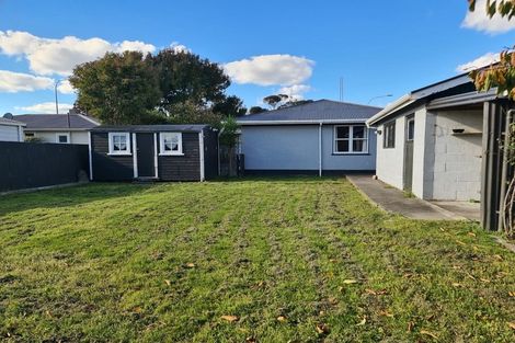 Photo of property in 132 Vogel Street, Roslyn, Palmerston North, 4414