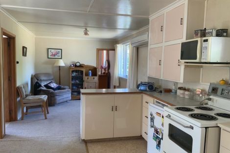 Photo of property in 11 Bledisloe Street, Kurow, 9435