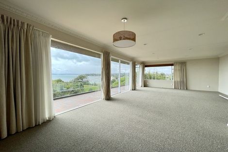 Photo of property in 156 Clovelly Road, Bucklands Beach, Auckland, 2012