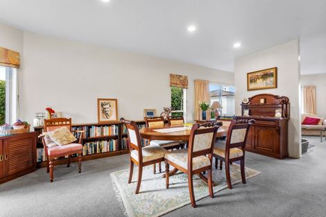 Photo of property in 2/51 Prospect Terrace, Milford, Auckland, 0620
