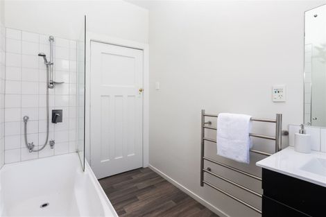 Photo of property in 1/1 Mersey Street, St Albans, Christchurch, 8014