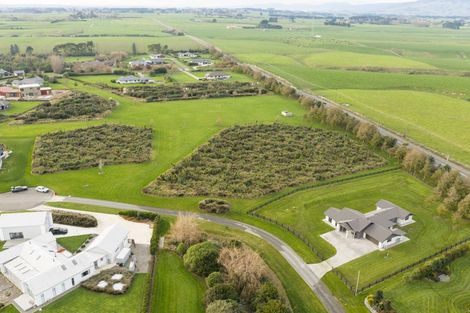 Photo of property in 63 Hartwell Drive, Kelvin Grove, Palmerston North, 4470