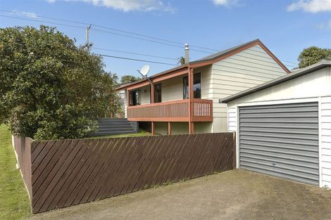 Photo of property in 175 Waitaha Road, Welcome Bay, Tauranga, 3112
