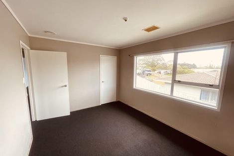 Photo of property in 16b Cedar Heights Avenue, Massey, Auckland, 0614