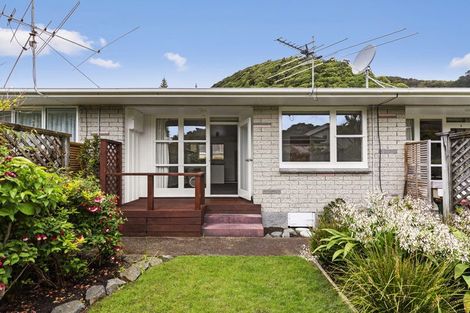 Photo of property in 8/238 Muritai Road, Eastbourne, Lower Hutt, 5013