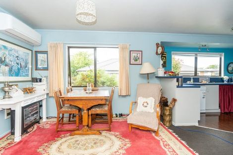 Photo of property in 122 Clarkin Road, Fairfield, Hamilton, 3214