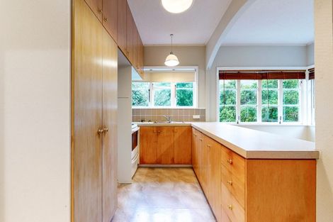 Photo of property in 30 Karamu Street, Ngaio, Wellington, 6035