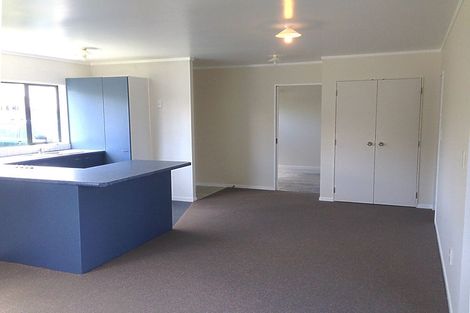 Photo of property in 12 Kona Crescent, Henderson, Auckland, 0610