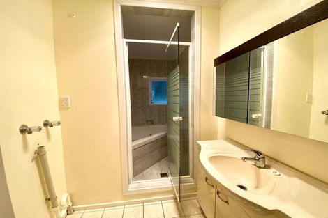 Photo of property in 31 Routley Drive, Glen Eden, Auckland, 0602