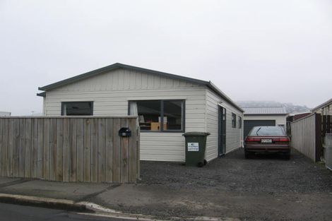 Photo of property in 46 Bradshaw Street, South Dunedin, Dunedin, 9012