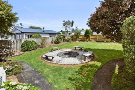 Photo of property in 27 Stevenson Road, Clarks Beach, 2122