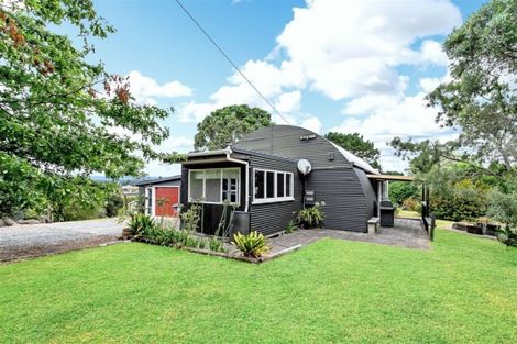 Photo of property in 58 Sheffield Road, Helensville, 0875