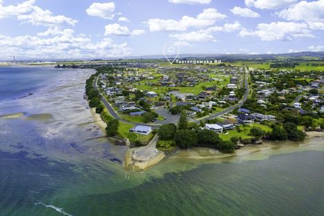 Photo of property in 22 Taurangawaka Road, One Tree Point, 0118