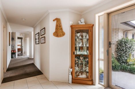 Photo of property in 86 Longview Drive, Papamoa Beach, Papamoa, 3118