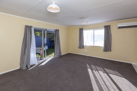 Photo of property in 5 Ruahine Street, Paraparaumu, 5032