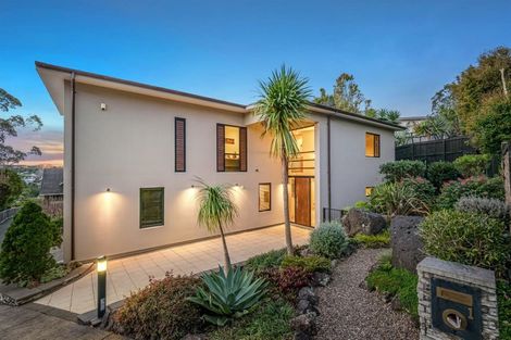 Photo of property in 1 Kahikatea Close, Campbells Bay, Auckland, 0630