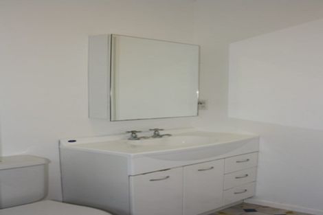 Photo of property in 70 Whincops Road, Halswell, Christchurch, 8025