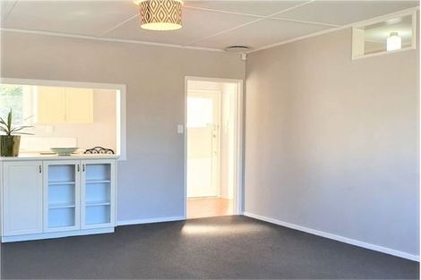 Photo of property in 1 Hardie Grove, Featherston, 5710