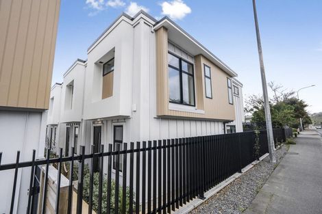 Photo of property in 16/10 Pascoe Avenue, Paremata, Porirua, 5026