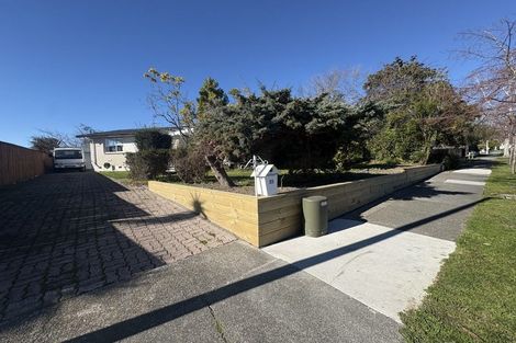 Photo of property in 21 James Cook Street, Havelock North, 4130