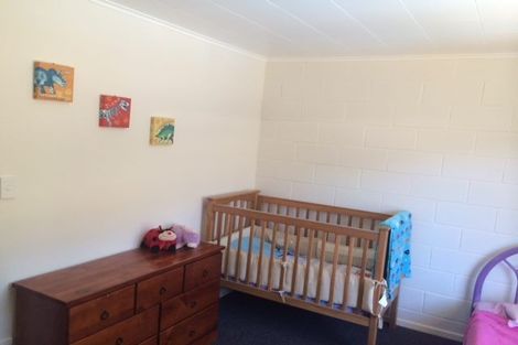 Photo of property in 19a Mahoe Street, Tawa, Wellington, 5028