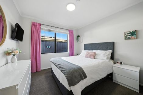 Photo of property in 6 Seaward Street, Pegasus, 7612