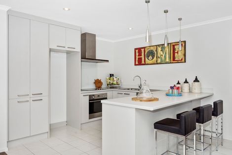 Photo of property in 4 Mcneish Place, Pokeno, 2402