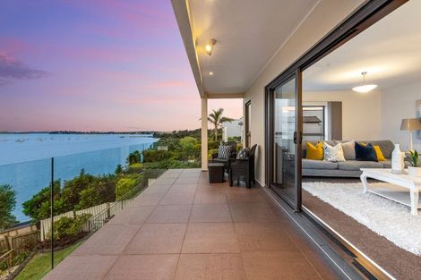 Photo of property in 2/10 Lilford Place, Half Moon Bay, Auckland, 2012