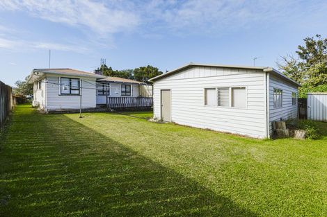 Photo of property in 383 Great South Road, Opaheke, Papakura, 2113