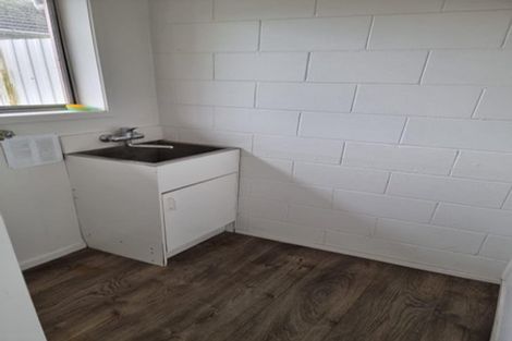 Photo of property in 2/1 Latham Avenue, Pakuranga, Auckland, 2010