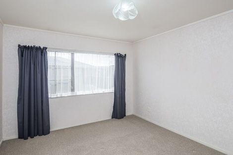 Photo of property in 46 Bluegum Road, Paraparaumu Beach, Paraparaumu, 5032