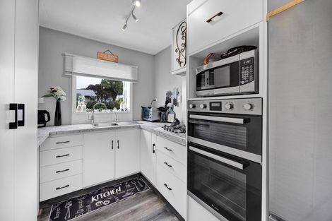 Photo of property in 6 Galt Street, Hawera, 4610