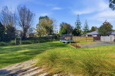 Photo of property in 125 Awaroa Road, Helensville, 0800