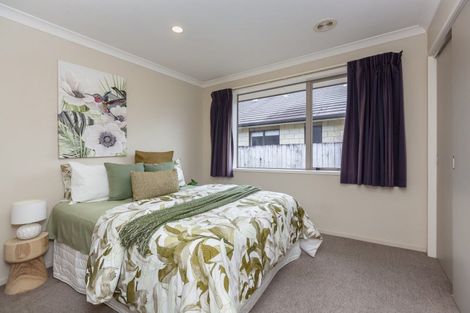 Photo of property in 9 Hulme Way, Raumati Beach, Paraparaumu, 5032