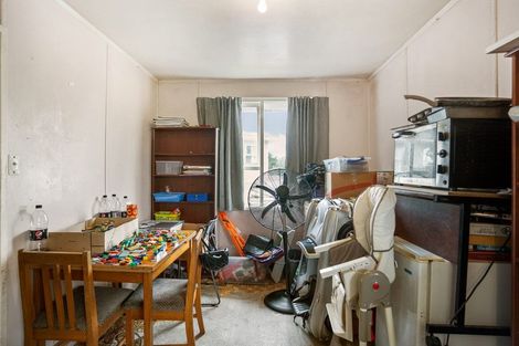 Photo of property in 9 Lachlan Place, Favona, Auckland, 2024