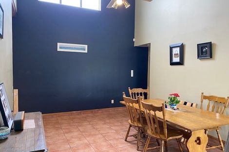 Photo of property in 35 Donegal Crescent, Tamatea, Napier, 4112