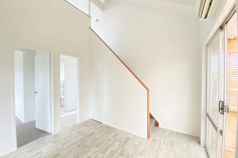 Photo of property in 4 Vimy Place, Mangere, Auckland, 2022