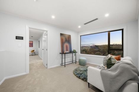 Photo of property in 12 Makumaku Place, Long Bay, Auckland, 0630