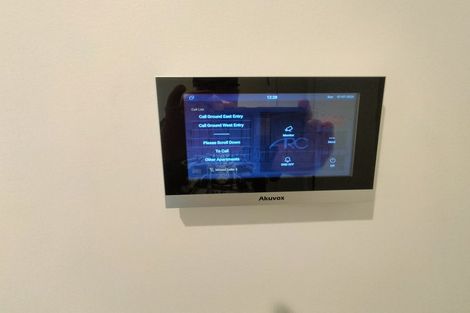 Photo of property in 202/2 Onepu Road, Kilbirnie, Wellington, 6022