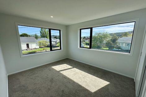 Photo of property in 17 Gibson Crescent, Naenae, Lower Hutt, 5011
