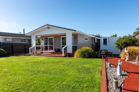 Photo of property in 63 Burgoyne Street, Woodville, 4920