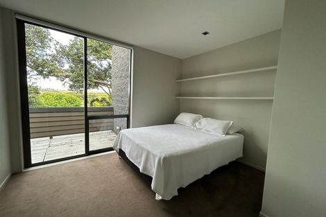 Photo of property in 4 Ronaki Road, Mission Bay, Auckland, 1071