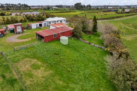 Photo of property in 124 Kahouri Road, Midhirst, Stratford, 4394