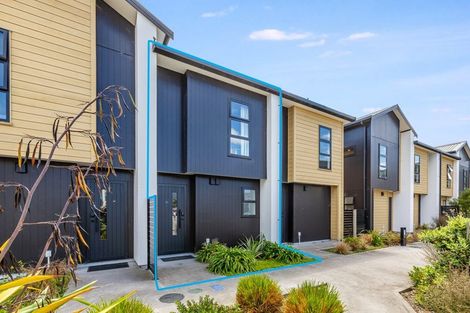 Photo of property in 41 Te Ara O Papatahi, Wainuiomata, Lower Hutt, 5014