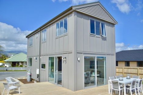 Photo of property in 5 Waihurihia Street, Otaki, 5512