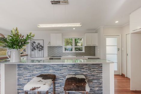 Photo of property in 130 Moana Avenue, Moana, Nelson, 7011