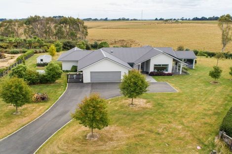 Photo of property in 20 Loveston Lane, Kelvin Grove, Palmerston North, 4470