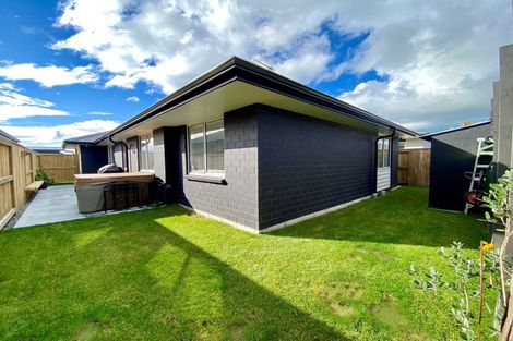 Photo of property in 42 Union Drive, Papamoa, 3118